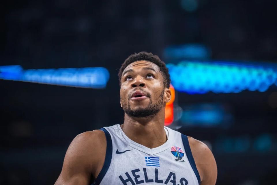 命中, 束希腊男篮, src