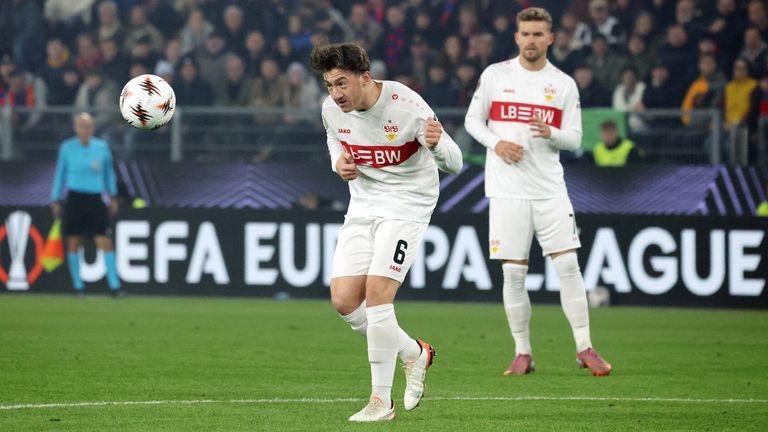 为至少, 转会纽卡斯, 俱乐部内部